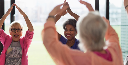 A group of women in an exercise class.